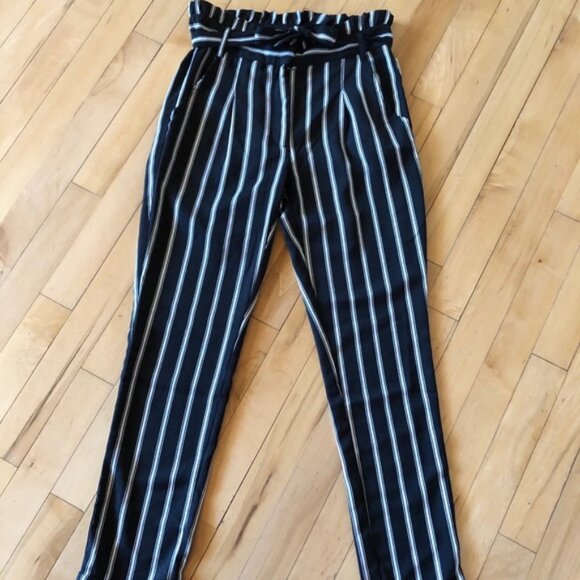 Tumble ‘n Dry ~ Paperbag Waist Pants ~ Girls Size 12 - Picture 7 of 10